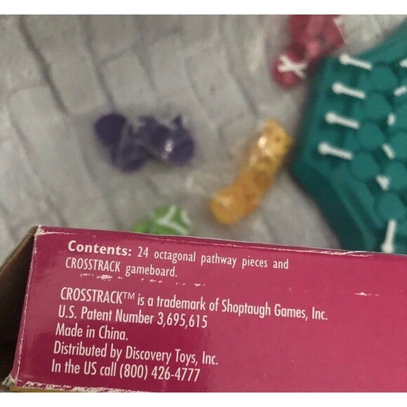 Crosstalk Challenge Discovery Toys Game - Picture 4 of 4